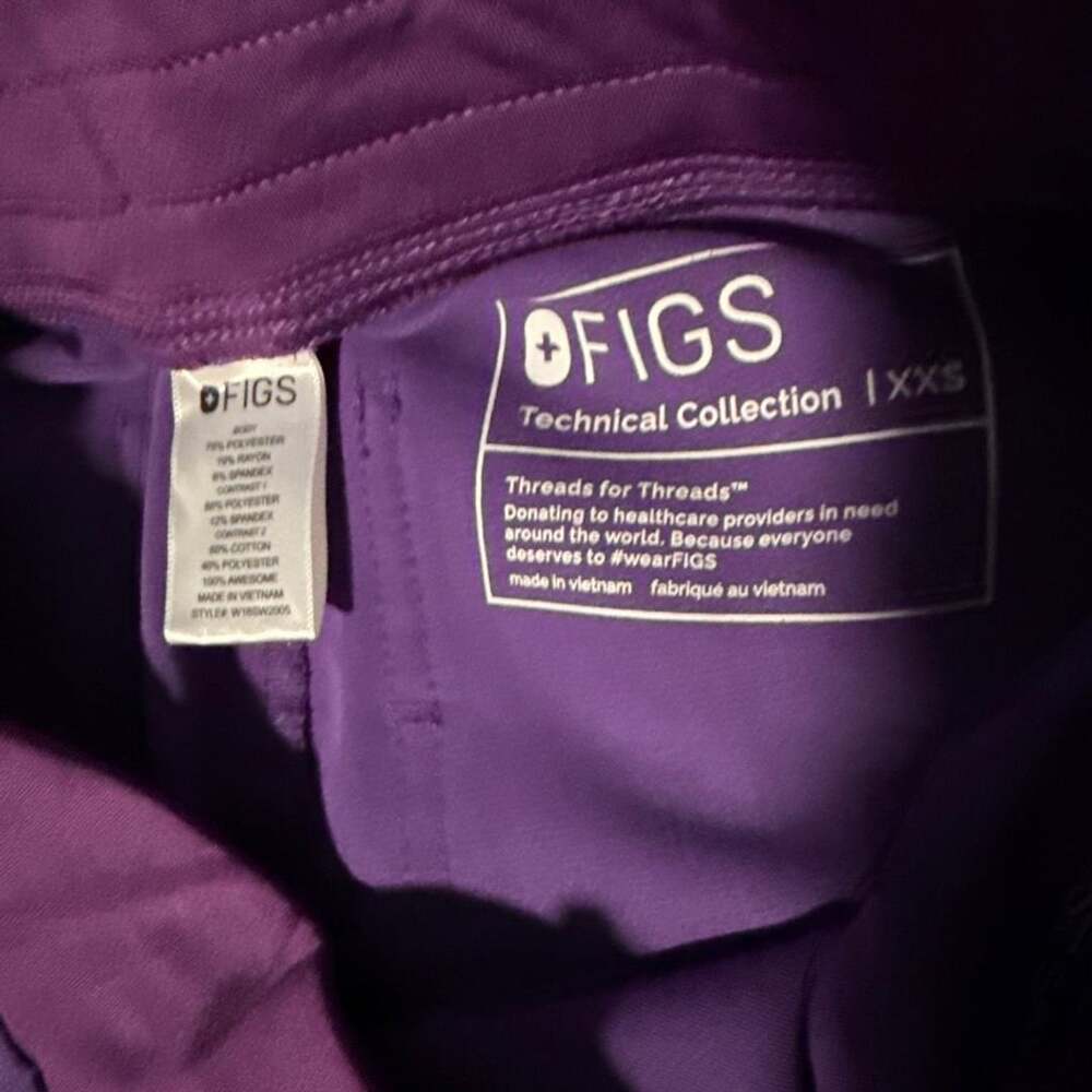 FIGS Zamora Jogger Scrub Pants Size XXS Purple